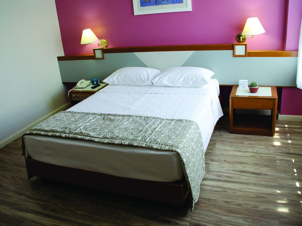 Cachoeiro Plaza Hotel Cachoeiro de Itapemirim Rom bilde